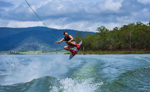 ���ÿ���ѵ��������Ҫ�� �������˶���һЩ����