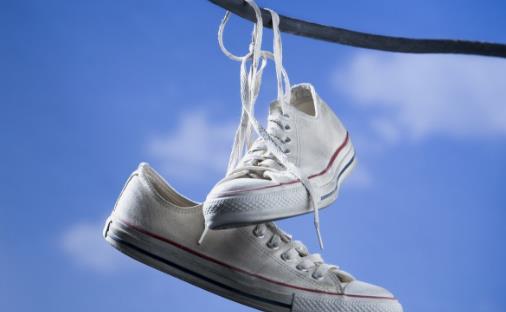 Ь�����Ժ��˽� ���ѡ���ʵ�Ь��