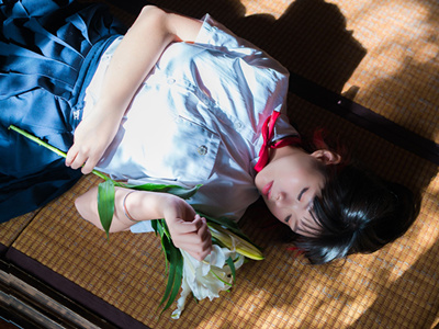 ����˿�ఴĦ������Ů���������������Щ��