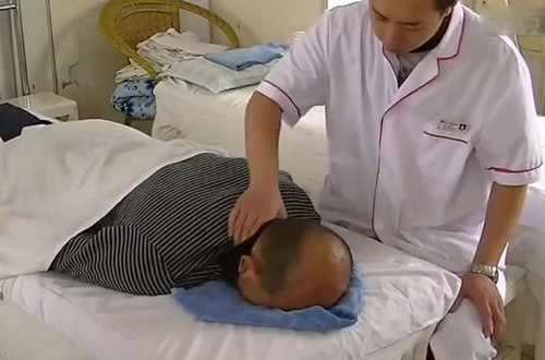 ��ҽ��Ħ�����ٷ��θ�ð ��ҽ��ĦѨ���θ�ð