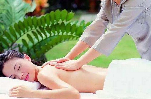 ���ð�Ħ������Ч���� ��ҽѨλ���ü��ʷ�