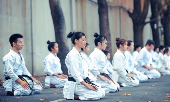 ���˲��������� ����������Զ����