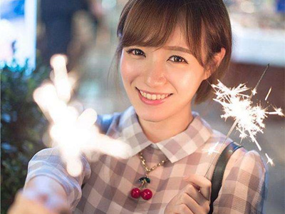 ����Ů��spa˽�˰�Ħ����