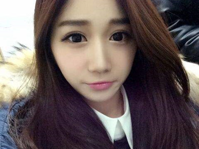 ����˿�����