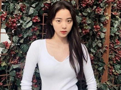 ����˿�����