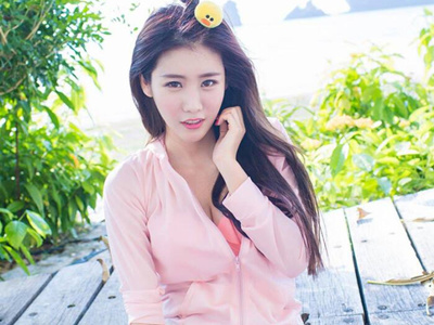 ����Ů��