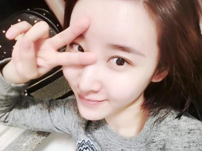 ����˿�����