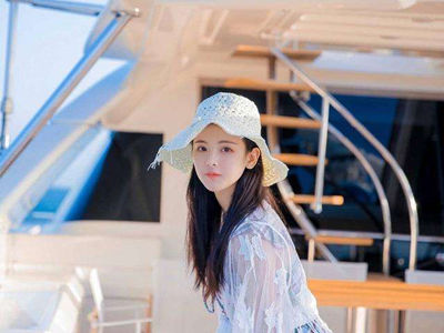 ����˿�����