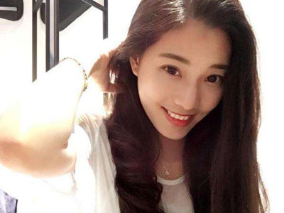 ����˿��Ů����Ħ