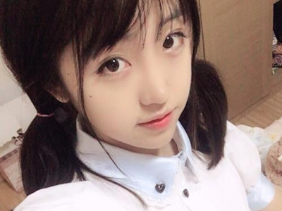 ����˿�����