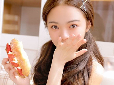 ����Ů��