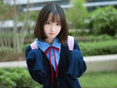 ����Ů��