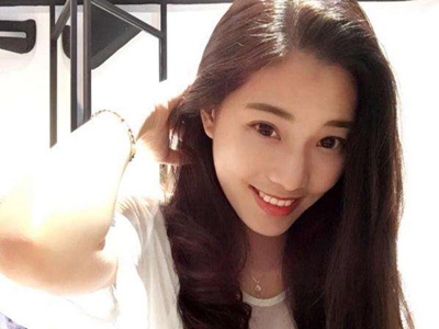 ����˿�����