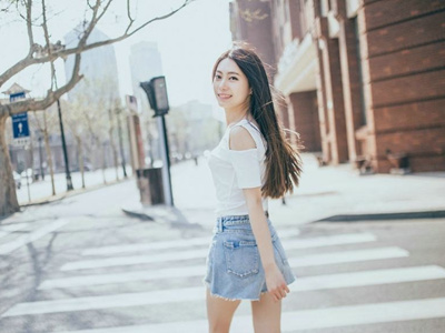 ����Ů��