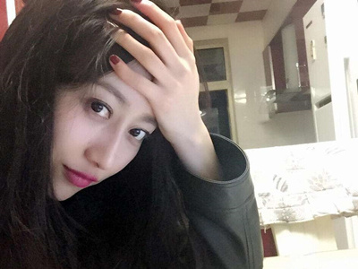 ����˿�����