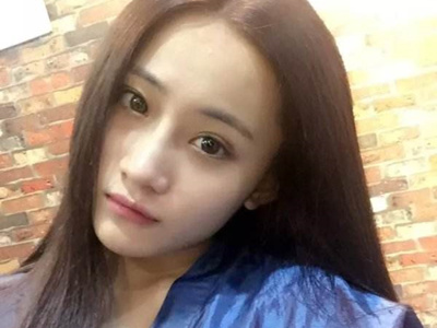 ����˿�����