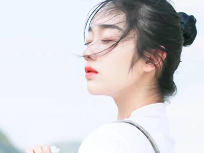 ����˿�����