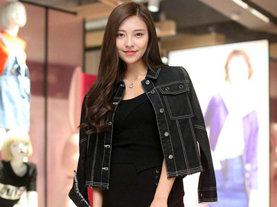 ���ڰ�Ħ����