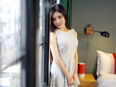 ����˿�����