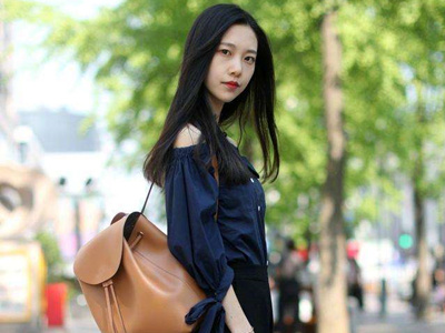 ���ڸ���˿�ఴĦ����