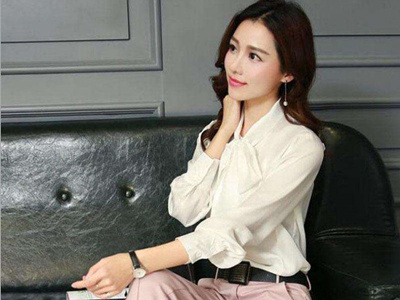 ����˿�����