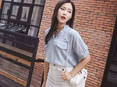 ����˿�����