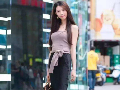 ����˿�����