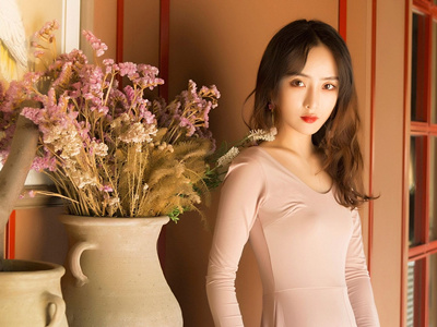 ����˿�����