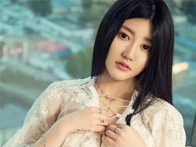 ����˿��Ů����Ħ