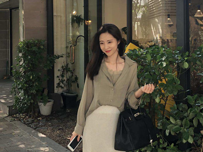 ����˿�����