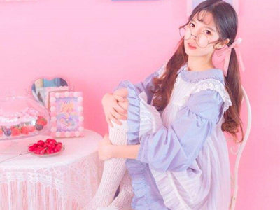 ����˿�����