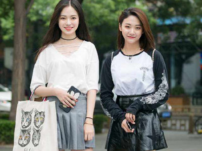 ����˿�����