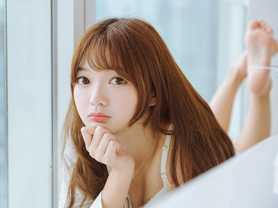 ����˿�����