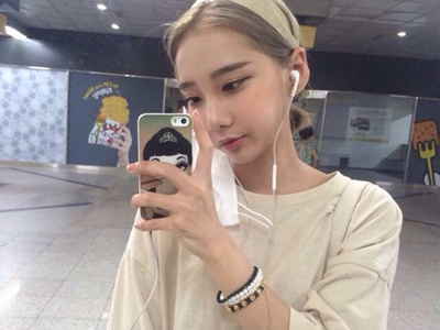 ����˿�����