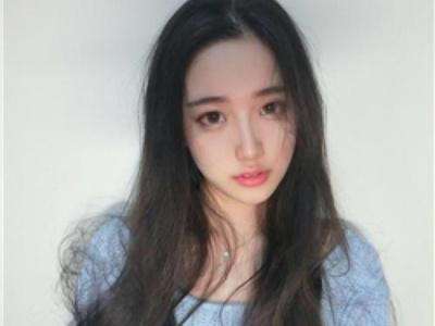 ����˿�����