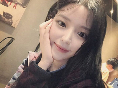 ����˿�����