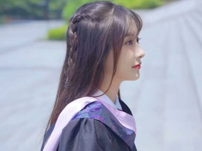 ����˿�����