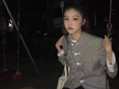 ����˿�����