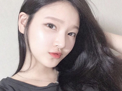 ����˿�����