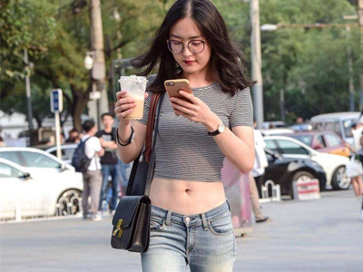 ����˿�����