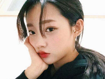 ����˿�����