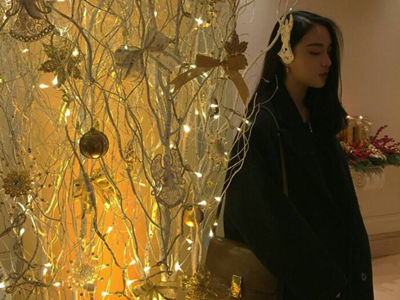 ����˿�����