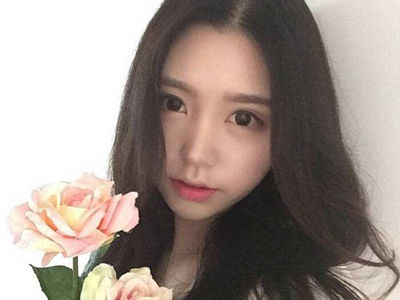 ����˿�ఴĦ��ѹ����