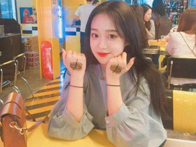 ����˿�����