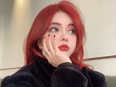 ����˿�����