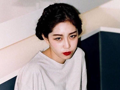 ���ڸ������˿�ఴĦ