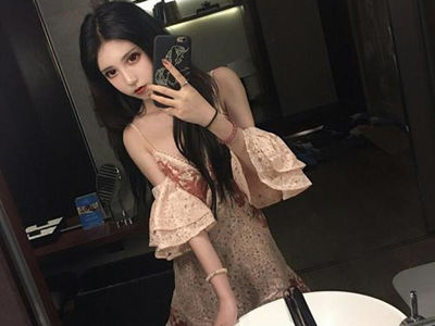 ����˿�����