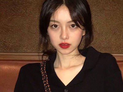 ����˿�����