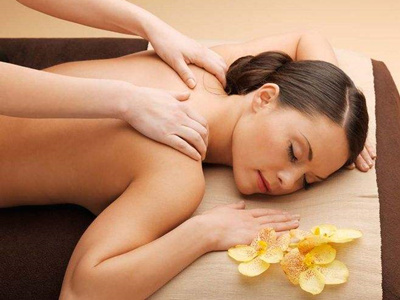 ���ڸ��˰�Ħ����