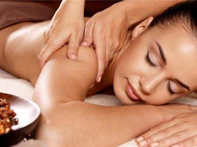 ����˿�����